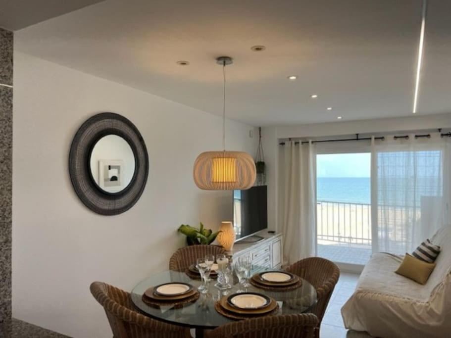 Apartamento 1ª Linea De Playa - Con Piscina Y Parking Playa de Gandia Zewnętrze zdjęcie