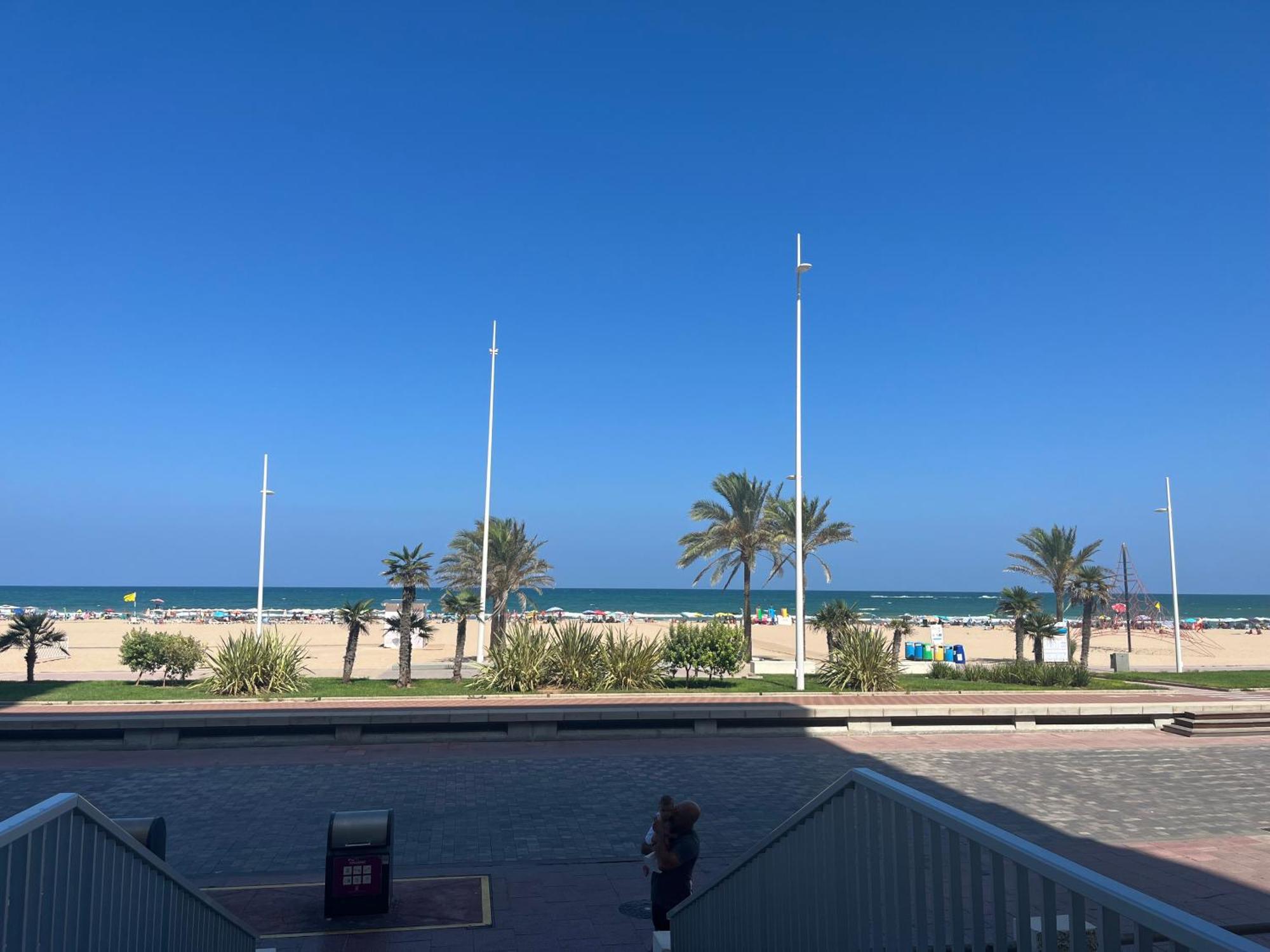 Apartamento 1ª Linea De Playa - Con Piscina Y Parking Playa de Gandia Zewnętrze zdjęcie